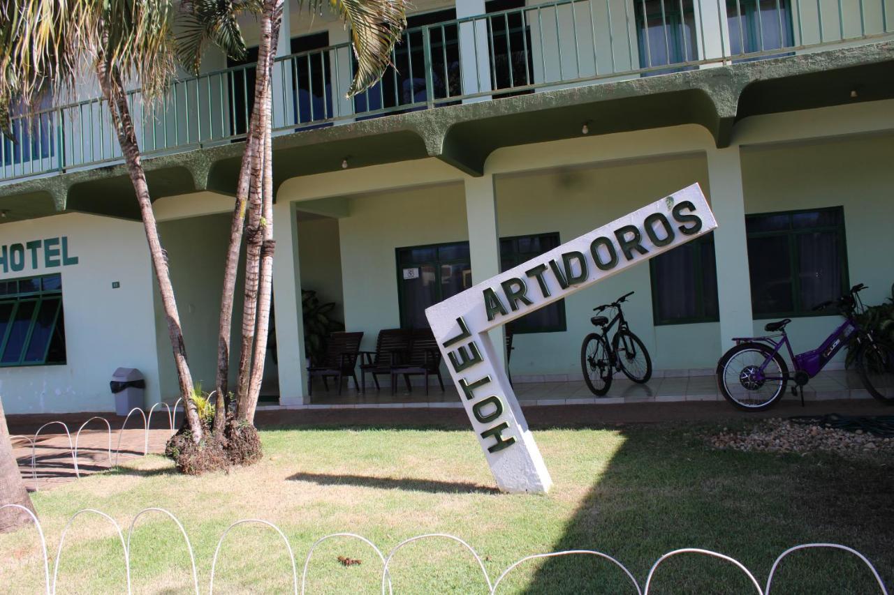 Artidoros Hotel Pedro Gomes Exterior foto